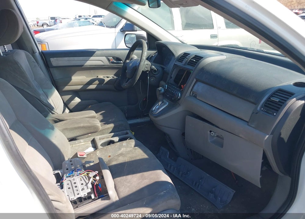2011 HONDA CR-V LX VIN: 3CZRE3H37BG704830