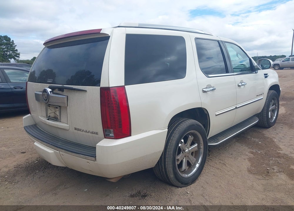 2007 CADILLAC ESCALADE STANDARD VIN: 1GYEC63877R379550