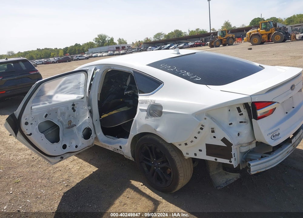 2019 FORD FUSION SE VIN: 3FA6P0HD5KR130040