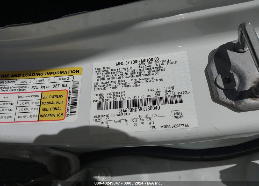 2019 FORD FUSION SE VIN: 3FA6P0HD5KR130040