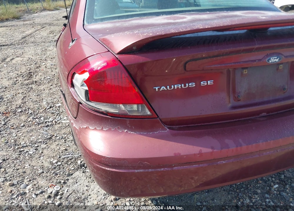 2005 FORD TAURUS SE VIN: 1FAFP53255A182530