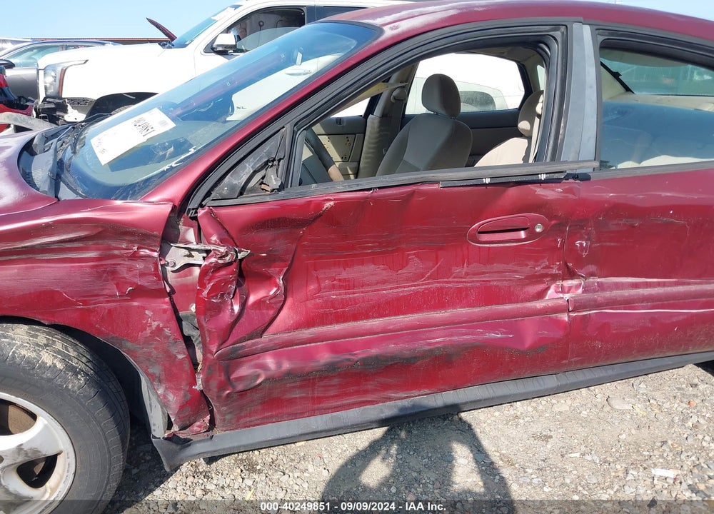 2005 FORD TAURUS SE VIN: 1FAFP53255A182530