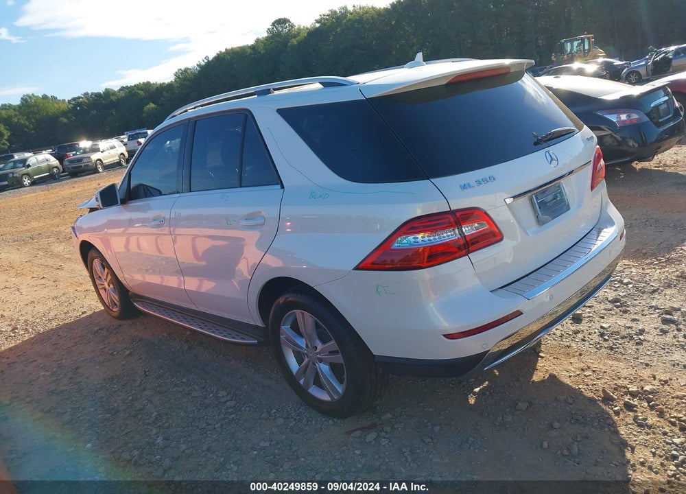 2013 MERCEDES-BENZ ML 350 4MATIC VIN: 4JGDA5HB8DA244640