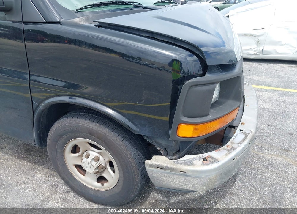 2008 CHEVROLET EXPRESS WORK VAN VIN: 1GCFG15X881132463