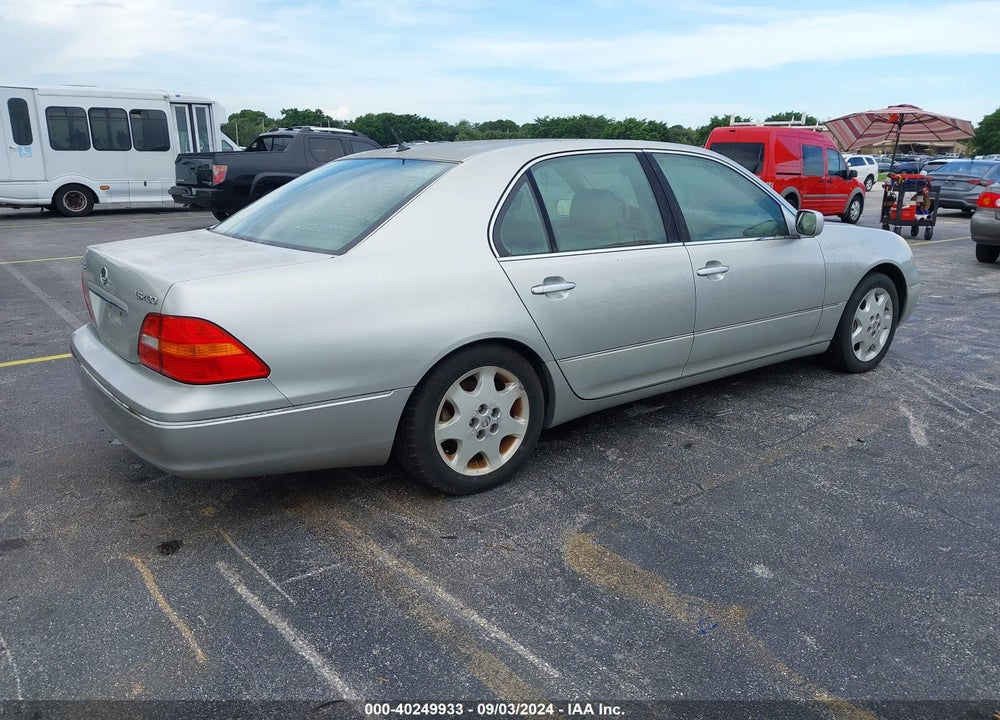 2002 LEXUS LS 430 VIN: JTHBN30F720088689
