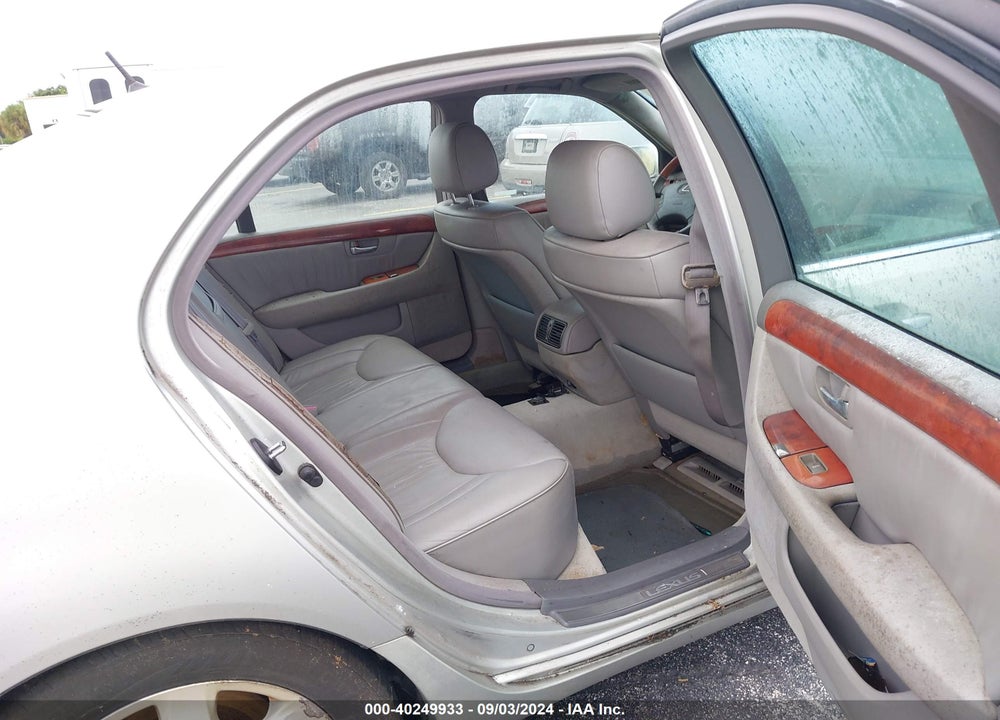 2002 LEXUS LS 430 VIN: JTHBN30F720088689