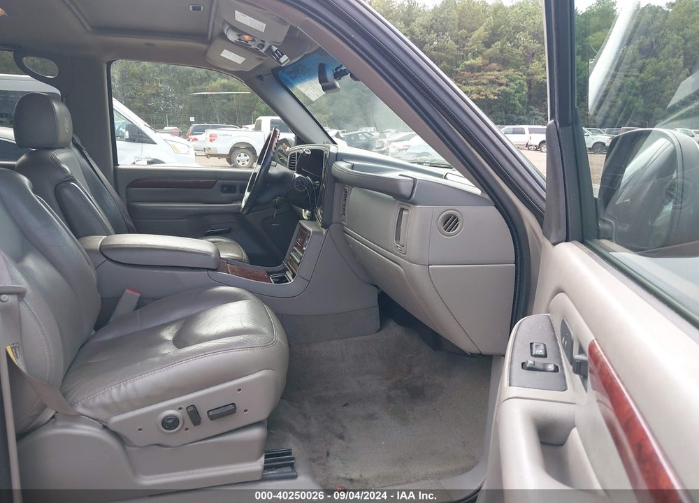 2006 CADILLAC ESCALADE STANDARD VIN: 1GYEK63NX6R124625