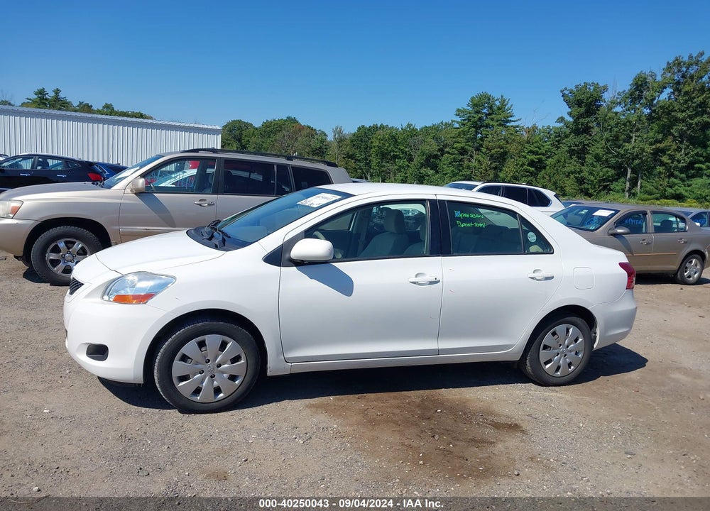 2010 TOYOTA YARIS VIN: JTDBT4K34A1368644