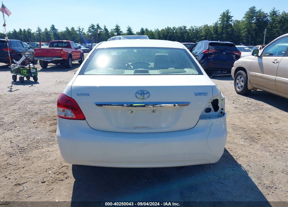 2010 TOYOTA YARIS VIN: JTDBT4K34A1368644