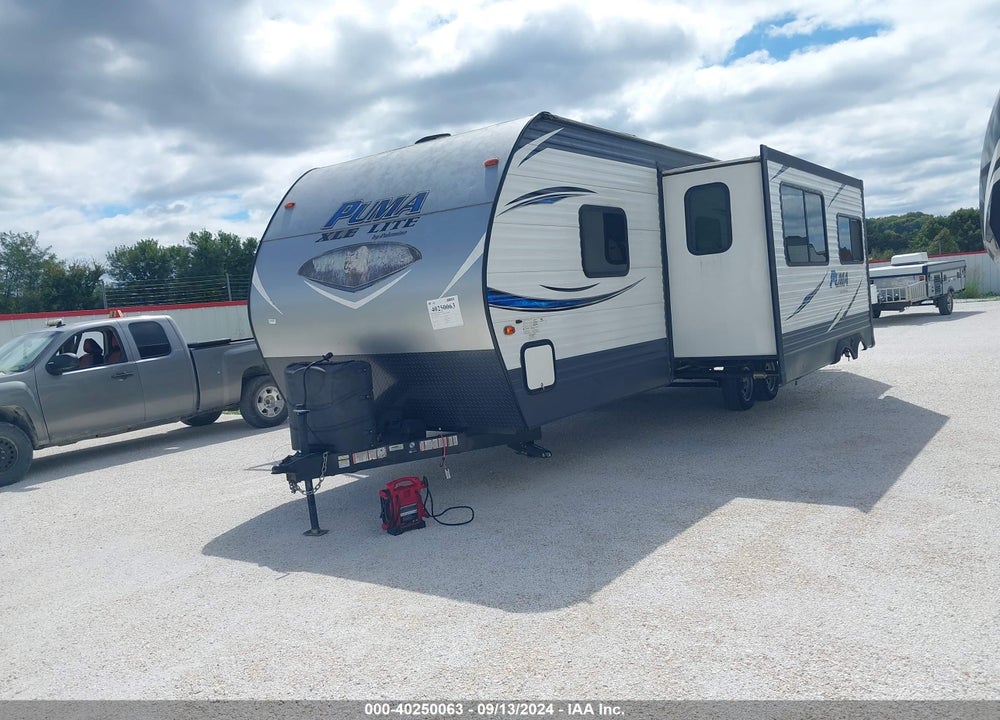 2018 FOREST RIVER PUMA XL 27RBQC VIN: 4X4TPUC23JP070835