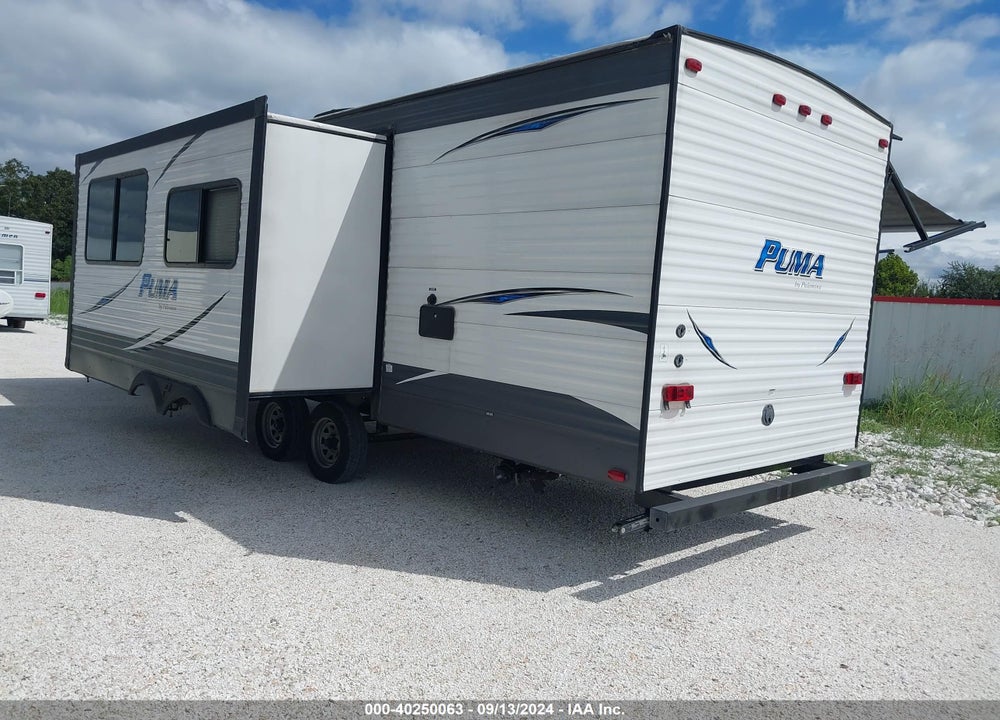 2018 FOREST RIVER PUMA XL 27RBQC VIN: 4X4TPUC23JP070835