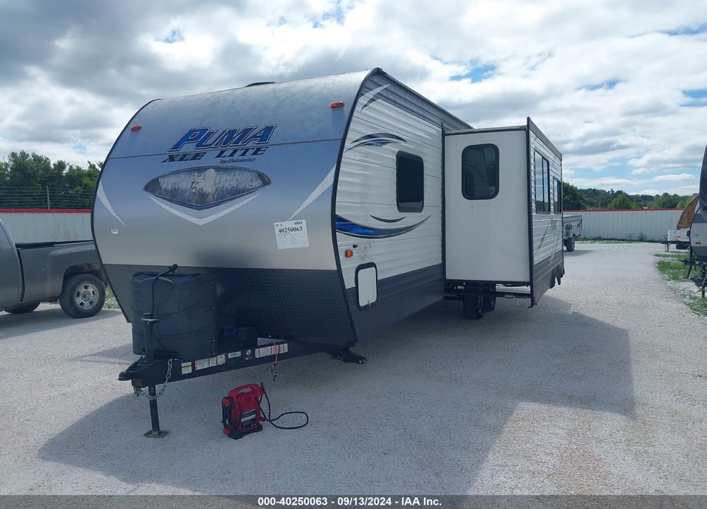2018 FOREST RIVER PUMA XL 27RBQC VIN: 4X4TPUC23JP070835