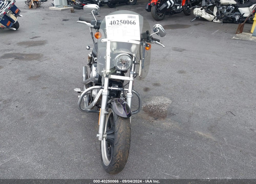 2017 HARLEY-DAVIDSON XL883 SUPERLOW VIN: 1HD4CR214HC434126