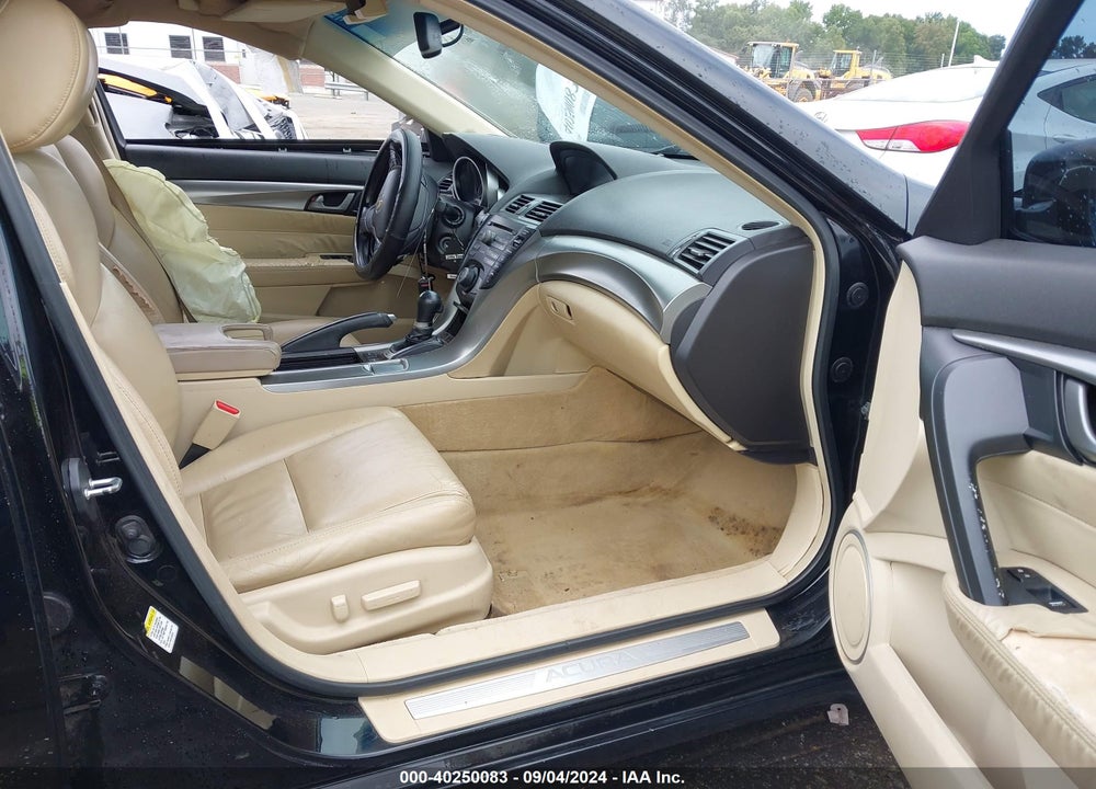 2010 ACURA TL 3.5 VIN: 19UUA8F26AA026069