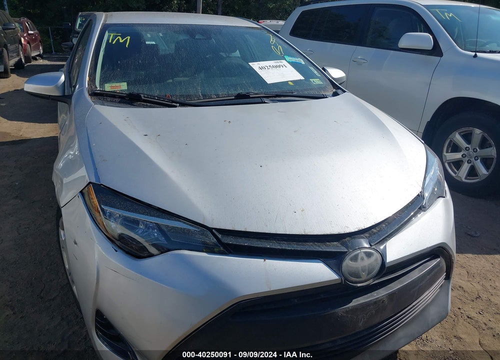2017 TOYOTA COROLLA LE VIN: 5YFBURHE9HP580111