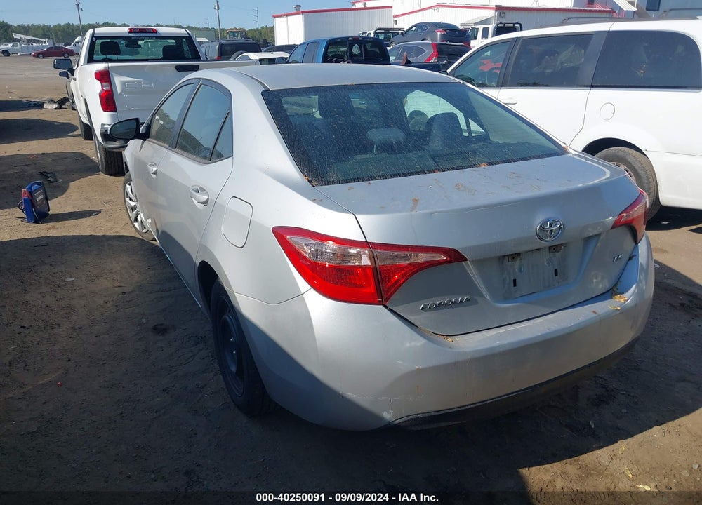2017 TOYOTA COROLLA LE VIN: 5YFBURHE9HP580111