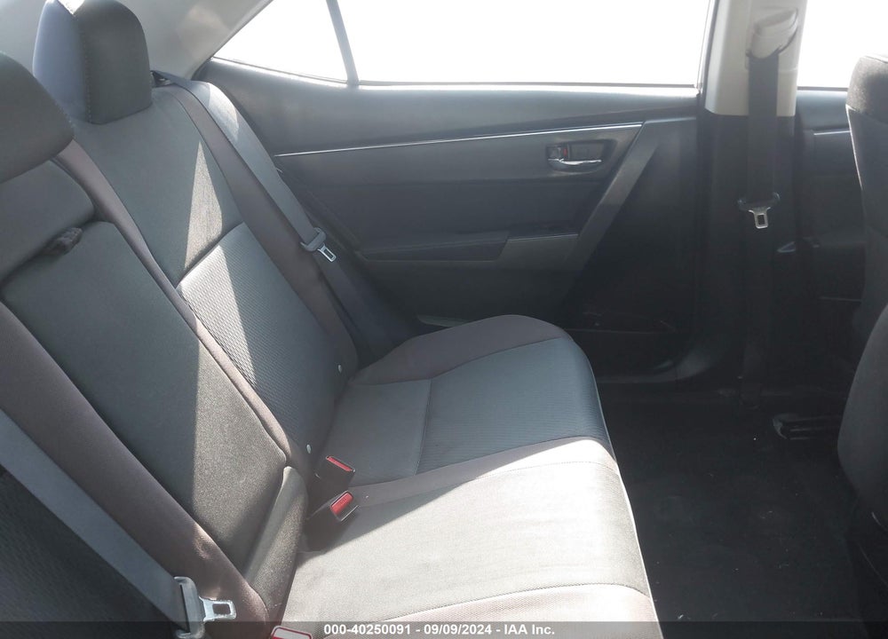 2017 TOYOTA COROLLA LE VIN: 5YFBURHE9HP580111
