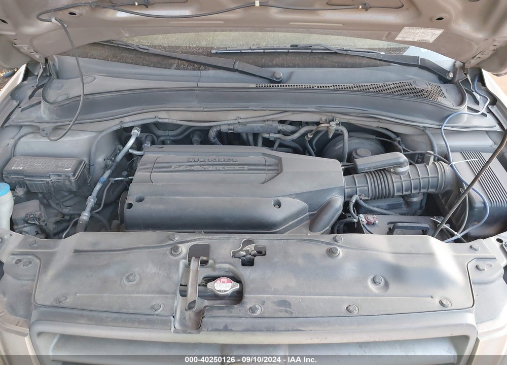 2004 HONDA PILOT EX-L VIN: 2HKYF18504H565882