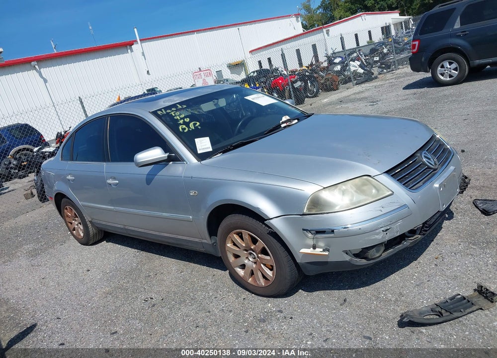 2002 VOLKSWAGEN PASSAT GLS VIN: WVWPD63B72P124179