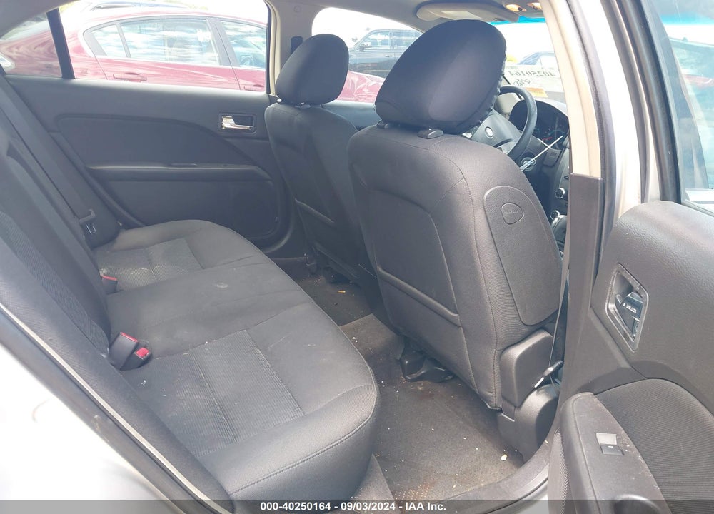 2010 FORD FUSION SE VIN: 3FAHP0HG0AR212159