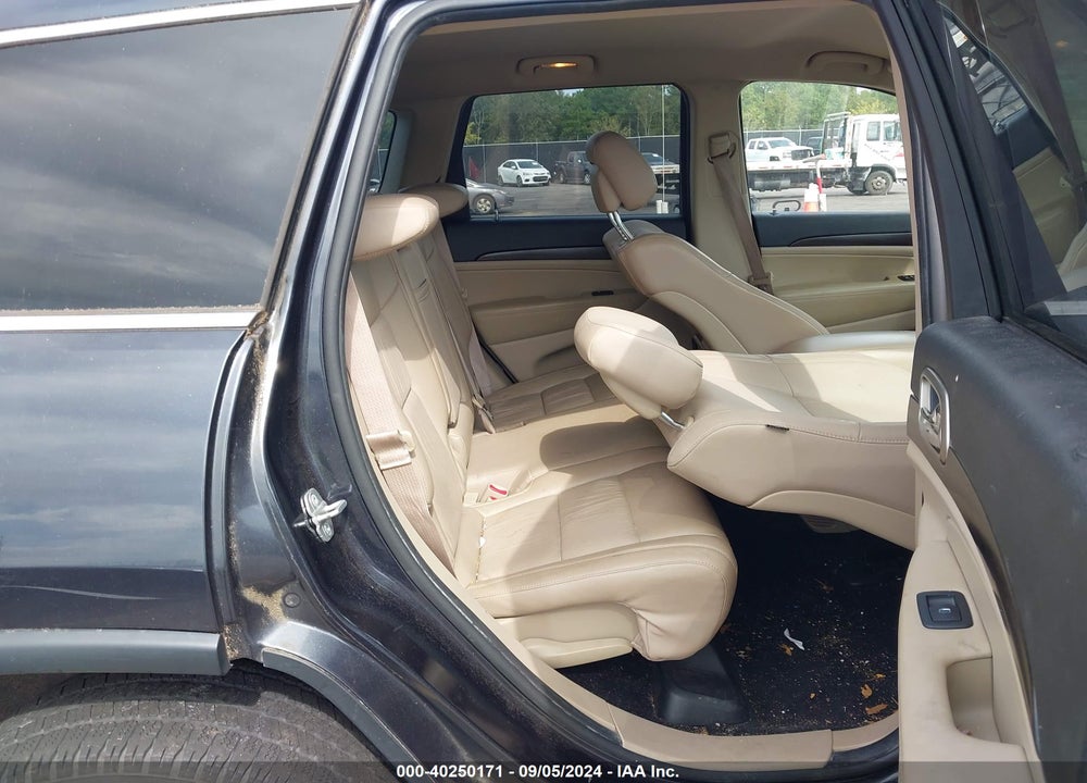 2014 JEEP GRAND CHEROKEE LAREDO VIN: 1C4RJEAG1EC145552