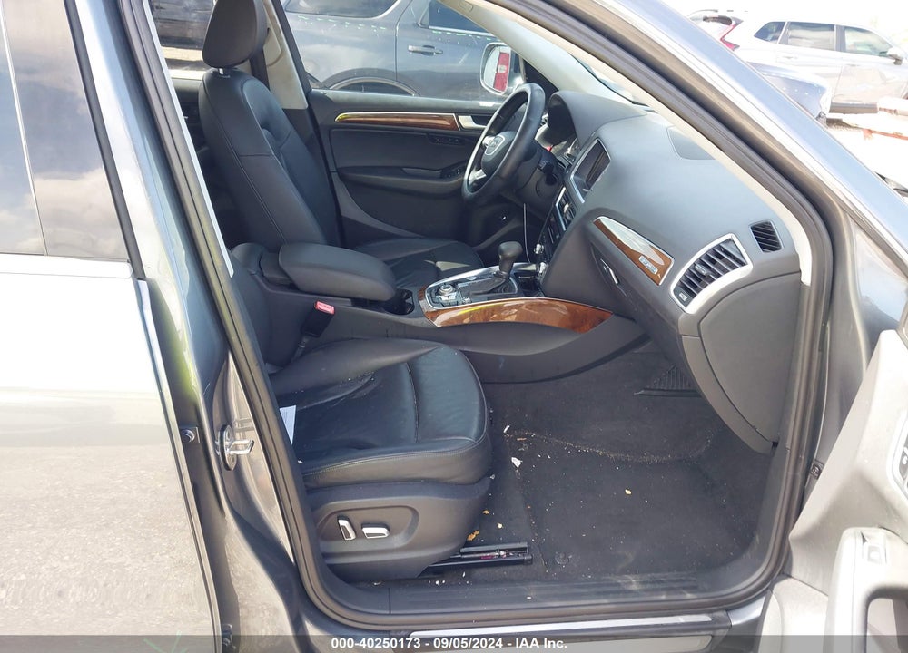 2015 AUDI Q5 2.0T PREMIUM VIN: WA1LFAFP7FA063681