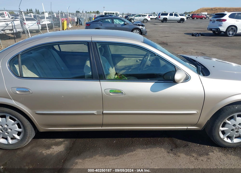 2001 NISSAN MAXIMA GXE VIN: JN1CA31DX1T615364