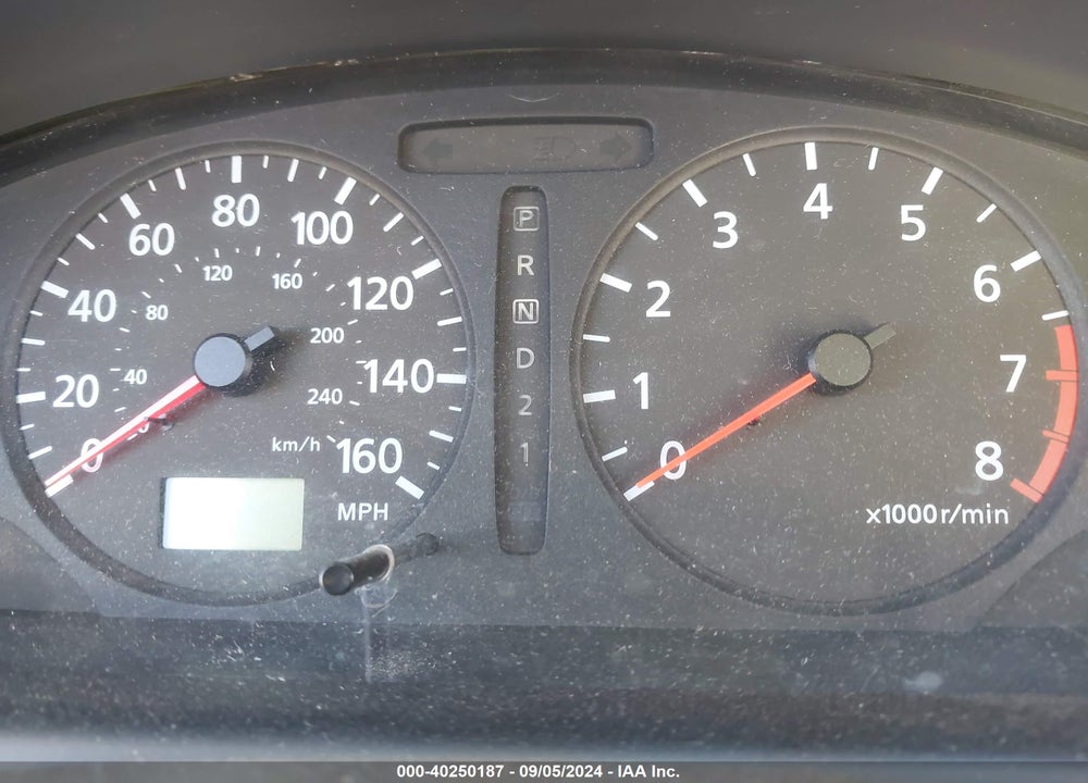 2001 NISSAN MAXIMA GXE VIN: JN1CA31DX1T615364