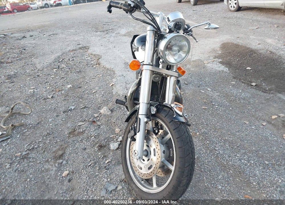 2004 TRIUMPH MOTORCYCLE SPEED MASTER VIN: SMT915JN94J187039
