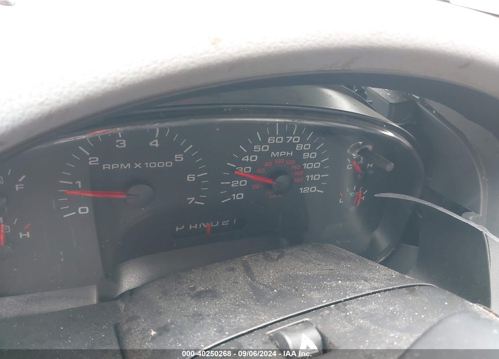 2008 FORD F-150 XL VIN: 1FTRW12W58FB67590