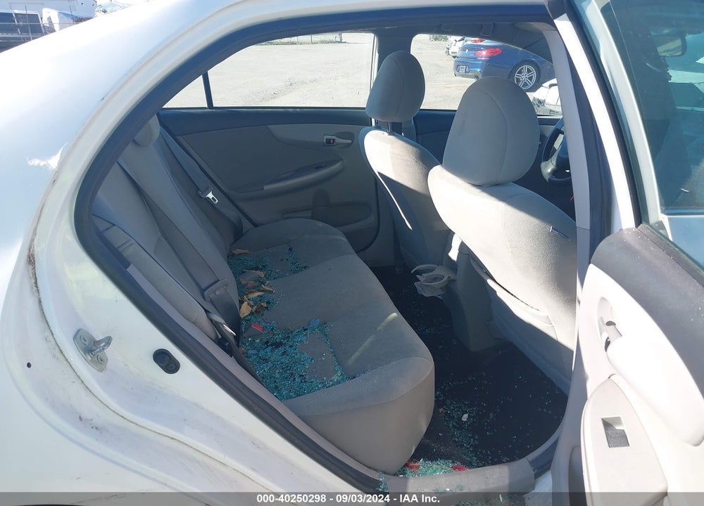 2013 TOYOTA COROLLA LE VIN: 2T1BU4EE0DC114259
