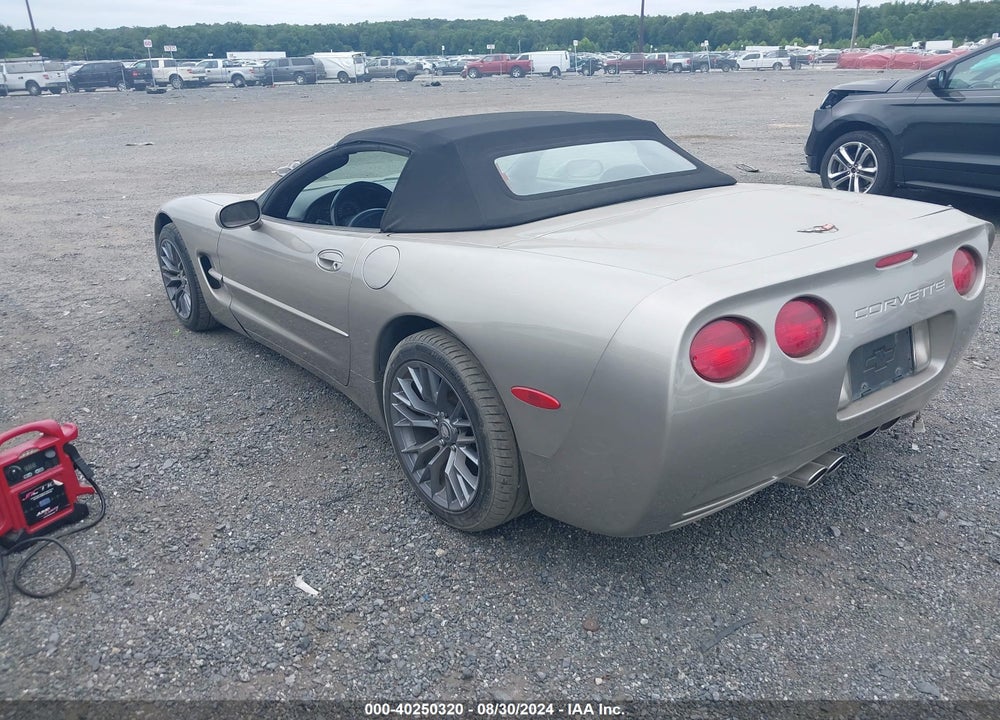 1998 CHEVROLET CORVETTE VIN: 1G1YY32G4W5120878