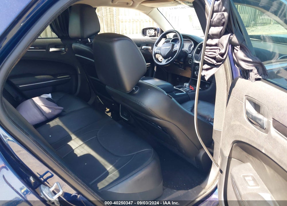 2016 CHRYSLER 300 LIMITED VIN: 2C3CCARG8GH261588