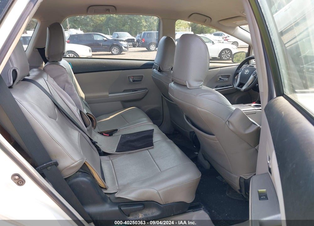 2016 TOYOTA PRIUS V TWO VIN: JTDZN3EU4GJ045775