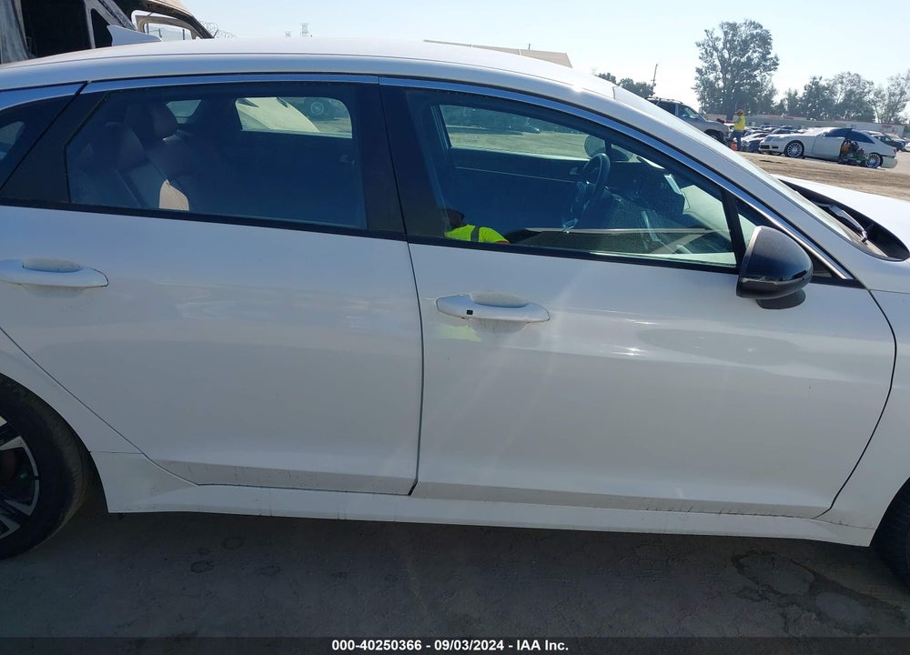 2024 KIA K5 GT LINE VIN: 5XXG64J23RG244368