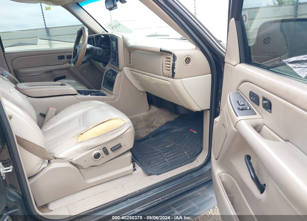 2006 GMC YUKON XL 1500 SLT VIN: 1GKEC16Z56J135071