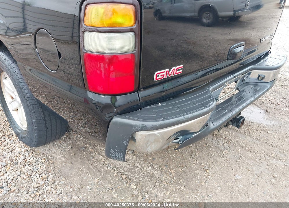 2006 GMC YUKON XL 1500 SLT VIN: 1GKEC16Z56J135071
