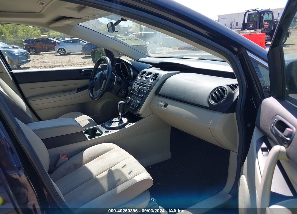 2011 MAZDA CX-7 I SPORT VIN: JM3ER2B55B0391107