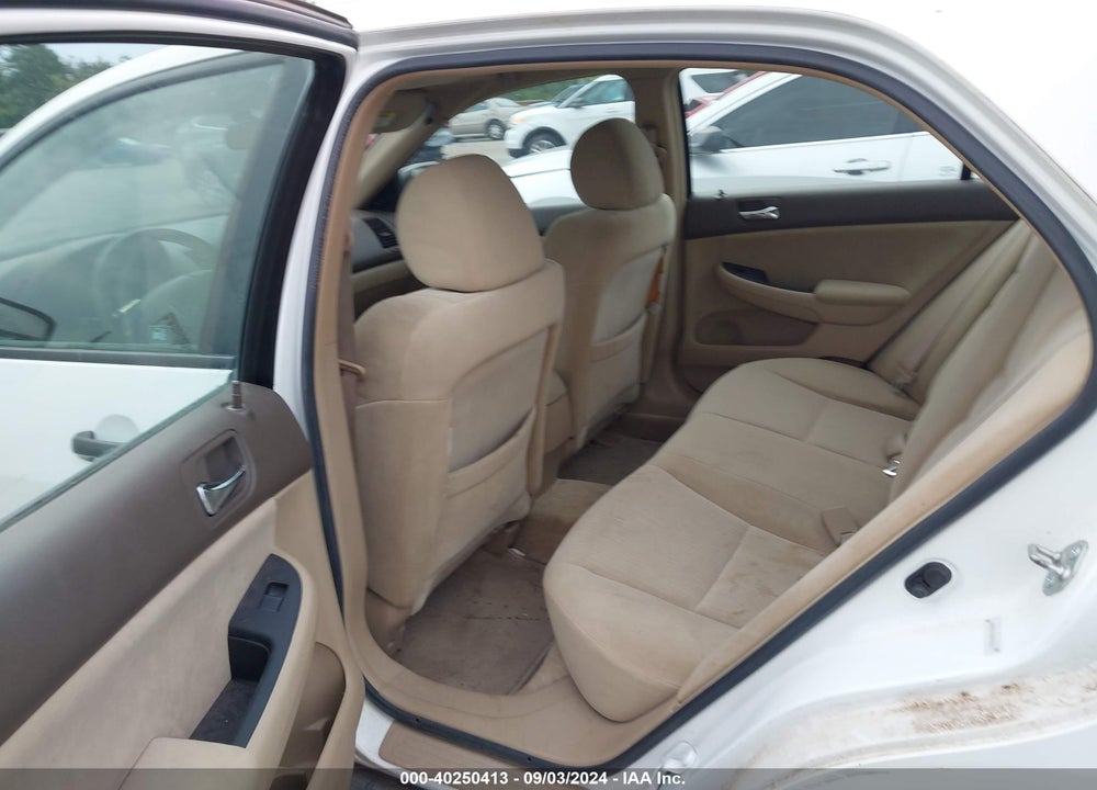 2005 HONDA ACCORD 2.4 DX VIN: 1HGCM56165A165617