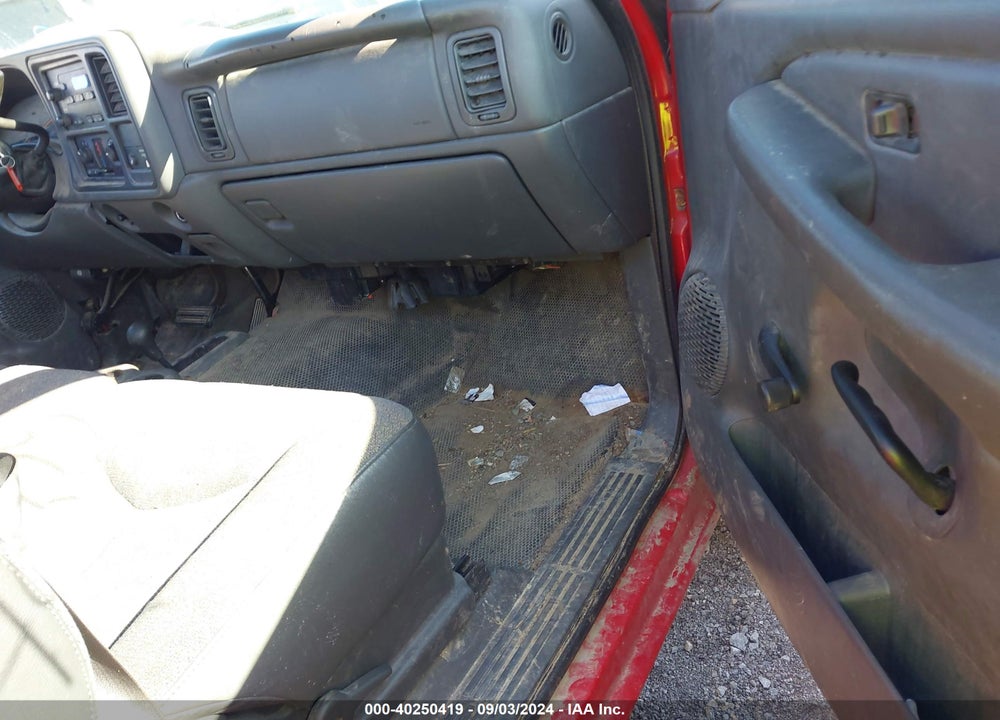 2004 GMC SIERRA 2500HD WORK TRUCK VIN: 1GTHK24U54E185726