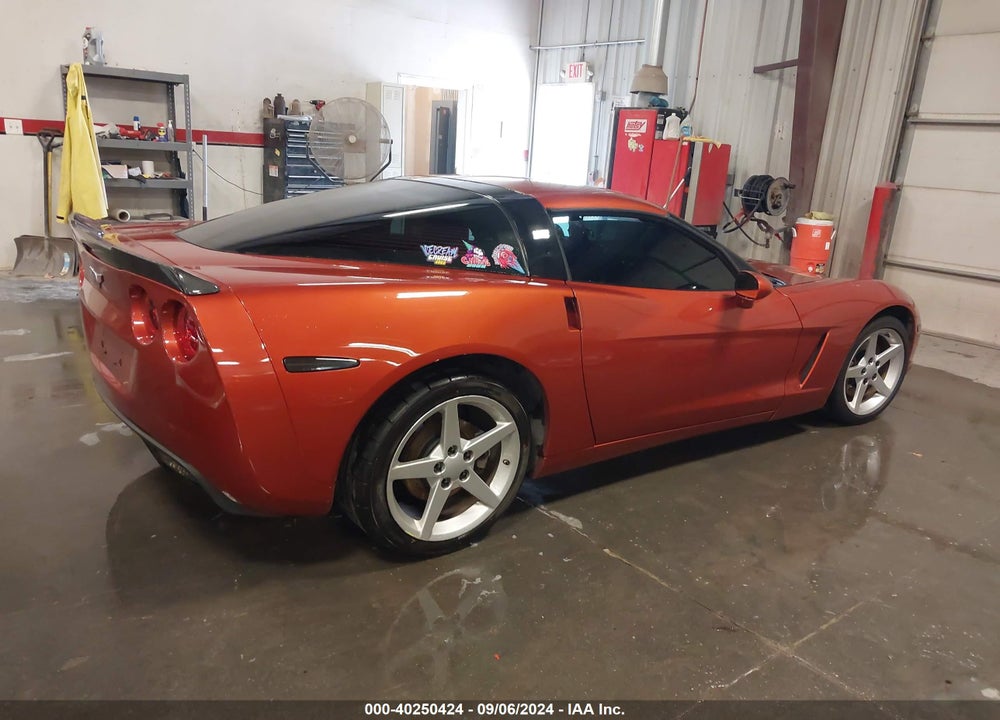 2005 CHEVROLET CORVETTE VIN: 1G1YY24U255121801