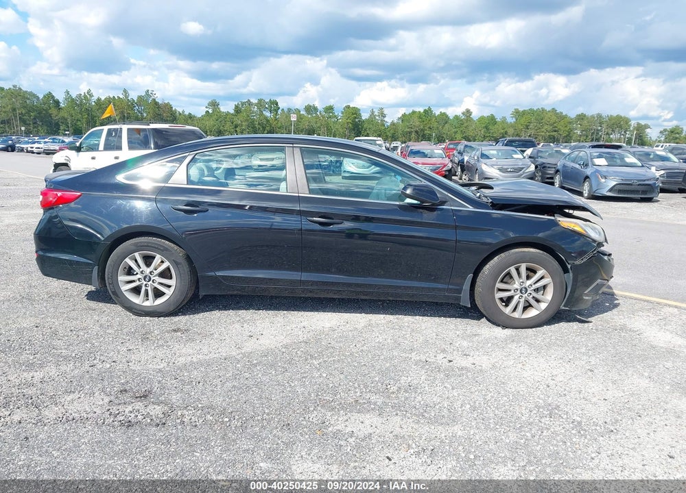 2015 HYUNDAI SONATA SE VIN: 5NPE24AF9FH170346