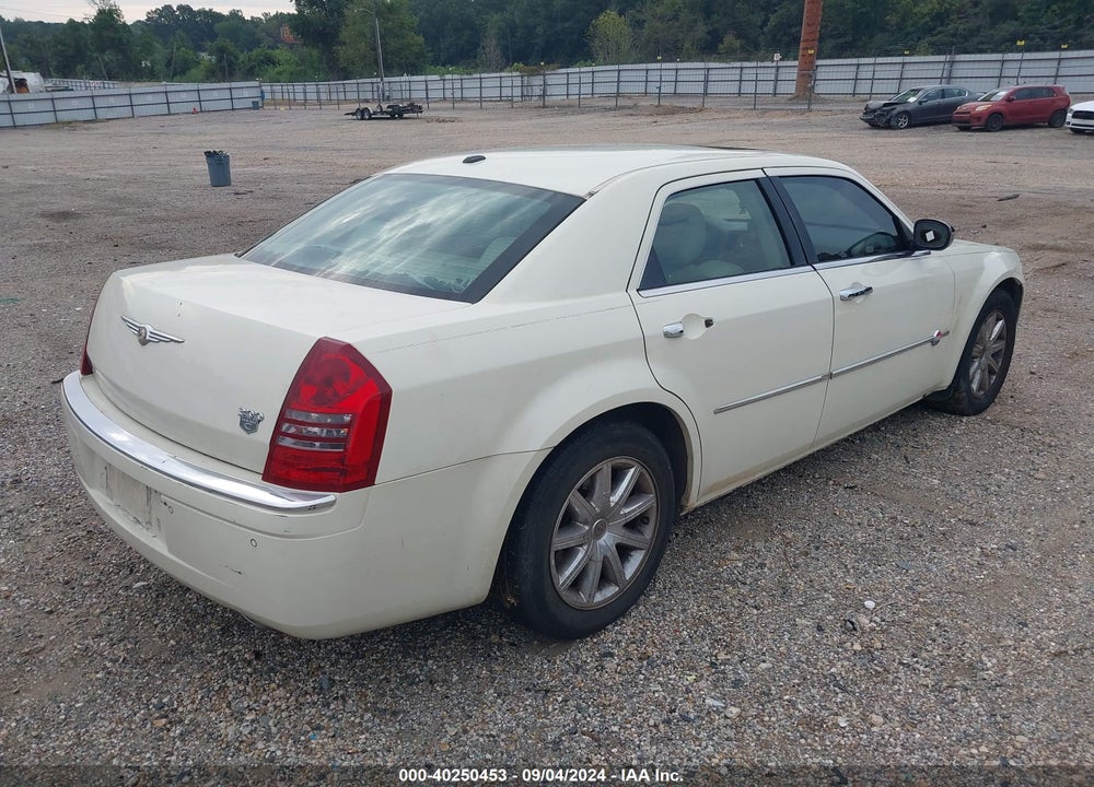 2007 CHRYSLER 300C VIN: 2C3LA63H57H767111