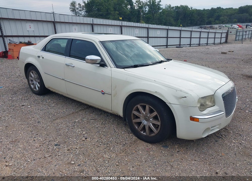 2007 CHRYSLER 300C VIN: 2C3LA63H57H767111