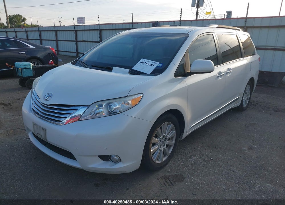 2011 TOYOTA SIENNA LIMITED V6 VIN: 5TDYK3DC5BS017931