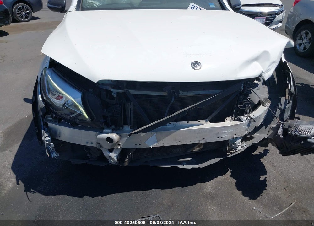 2019 MERCEDES-BENZ GLC 300 VIN: WDC0G4JB8KV127033