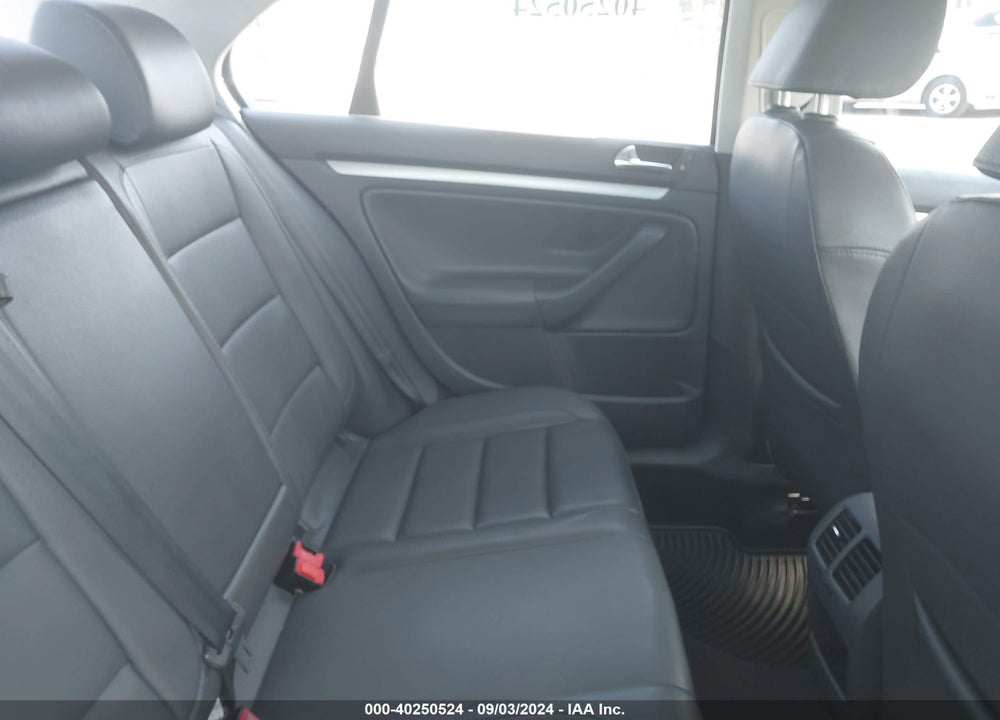 2009 VOLKSWAGEN JETTA SE/SEL VIN: 3VWRM71K99M023403