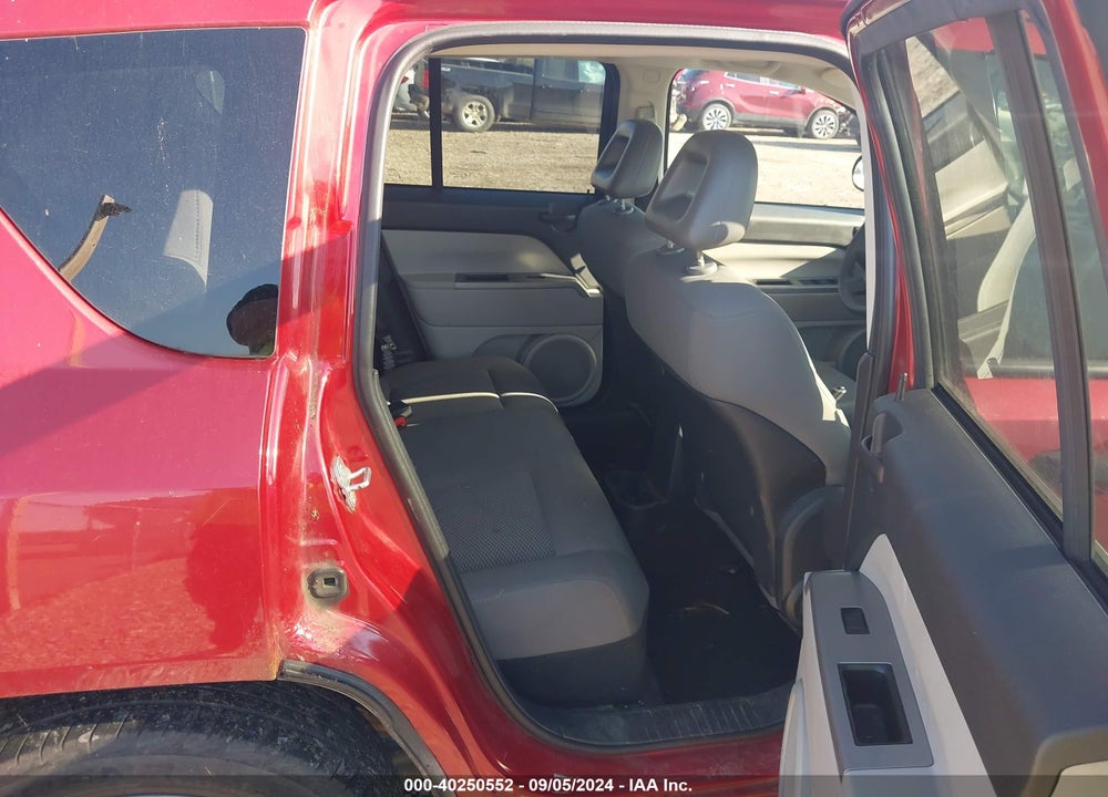 2007 JEEP COMPASS SPORT VIN: 1J8FF47W27D260972
