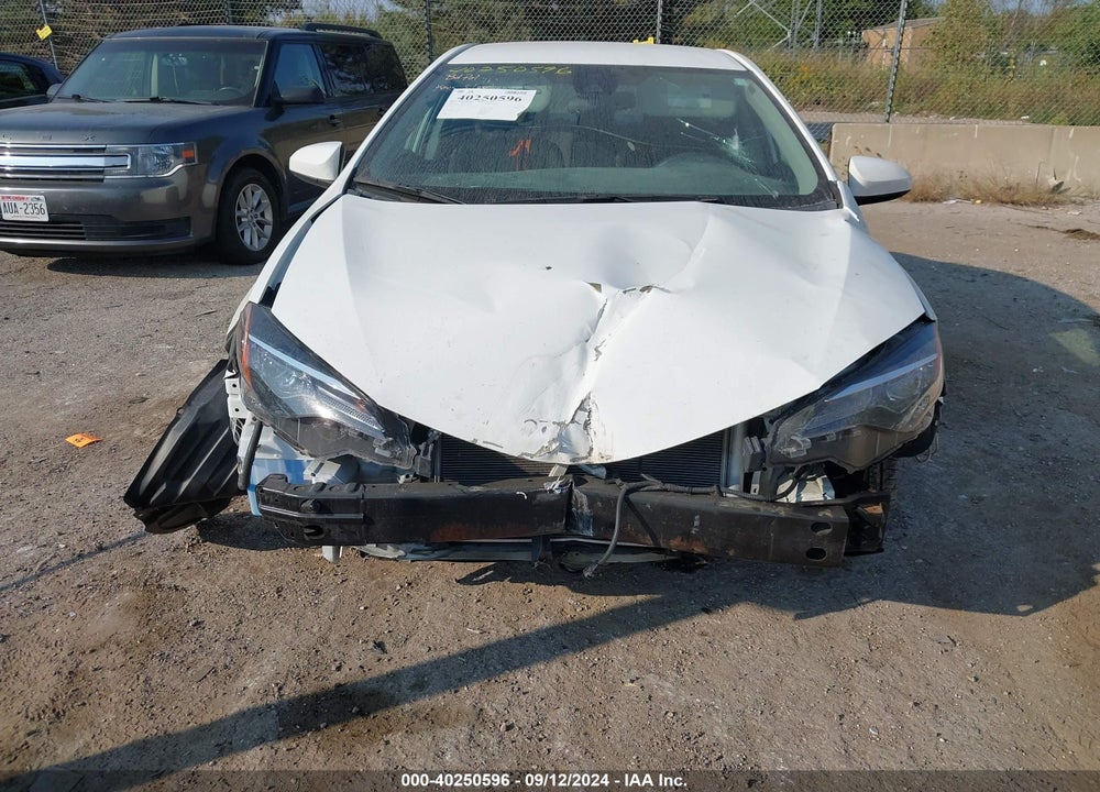 2017 TOYOTA COROLLA LE VIN: 2T1BURHE0HC950961