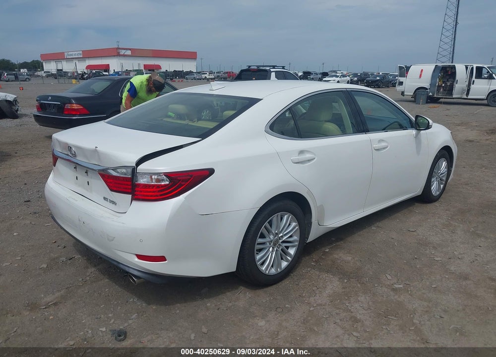 2014 LEXUS ES 350 VIN: JTHBK1GG9E2110602